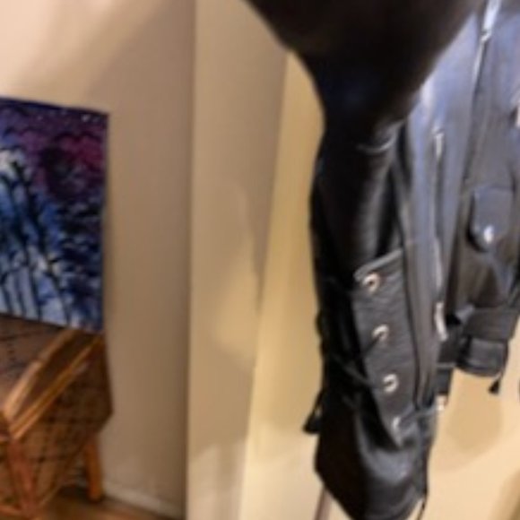 Vintage Moto Black Leather Jacket from The Antique Boutique - Picture 8 of 14